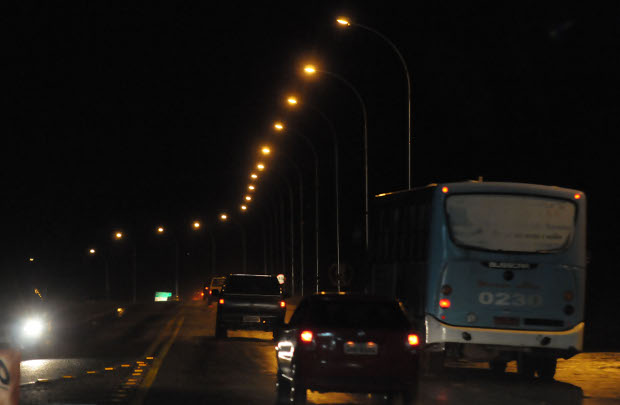 Trecho de 3,5km ganha iluminação em Planaltina