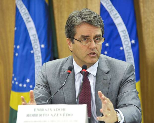 Embaixador brasileiro Roberto Carvalho de Azevêdo é o representante do Brasil na Organização Mundial do Comércio e disputa com mais oito concorrentes o cargo de diretor-geral do órgão