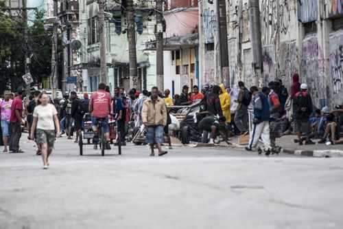 Policiais atuaram em São Paulo na internação compulsória de dependentes químicos em janeiro