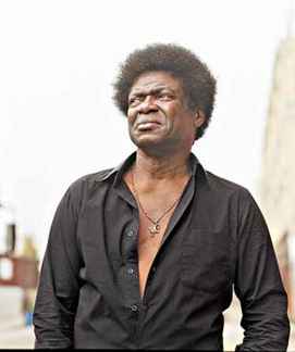 Charles Bradley: depois de anos na estrada, traz no segundo álbum o vigor e o verniz de um grande soulman