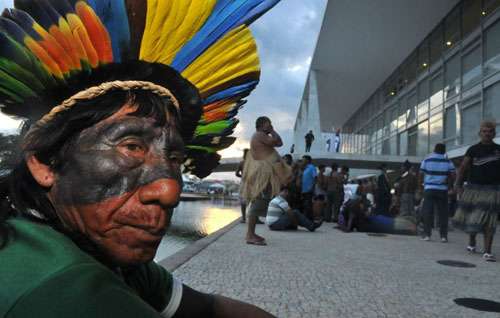 Segundo a especialista, além das pressões sobre as terras indígenas no interior do país, um exemplo de perda recente foi a experiência da desocupação do antigo Museu do Índio, no Rio de Janeiro