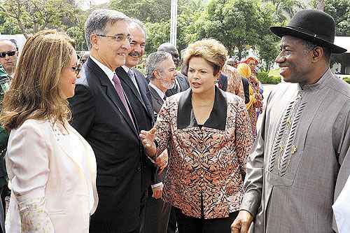 Dilma na Nigéria, em fevereiro: encontros bilaterais também ajudaram a consolidar nome de brasileiro