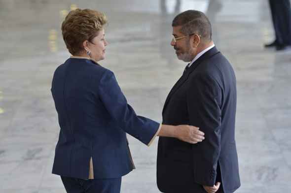 A presidente Dilma Rousseff recebe, no Palácio do Planalto, o presidente egípcio, Mouhamed Mursi