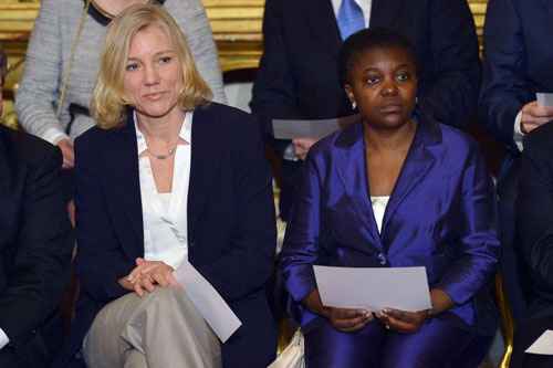 Ministra Cecile Kyenge ao lado da ministra Josefa Idem