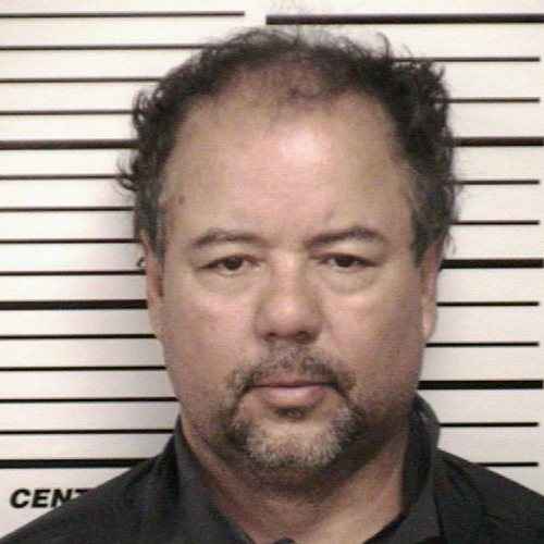 O motorista de ônibus desempregado Ariel Castro, de 52 anos, sob fiança de US$ 8 milhões