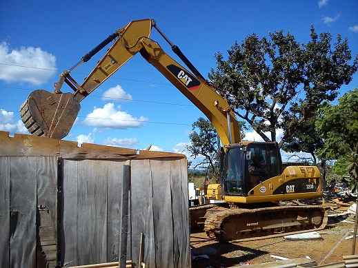 O objetivo da operação é remover 428 construções irregulares erguidas em área da Terracap