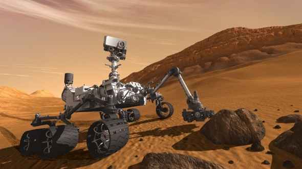 Curiosity foi enviado em agosto de 2012 para a cratera Gale para ficar por pelo menos dois anos, a fim de determinar se o planeta pode ter abrigado vida no passado