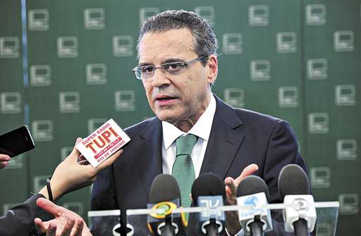 Alves aponta a tensa relação do Planalto com a base: 