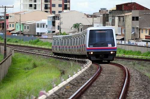 O funcionamento será de 6h de sábado até à 1h de domingo. Mas após as 23h30, o embarque só poderá ser feito na Estação Central, na Rodoviária do Plano Piloto