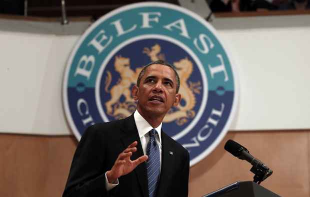 Obama fala a estudantes e outros convidados em Belfast Waterfront, na cidade de Belfast, na Irlanda do Norte