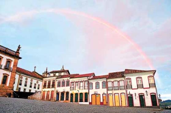 Os destaques são os parques em Santa Catarina e São Paulo, além de passeios por cidades litorâneas do Nordeste e cidades históricas