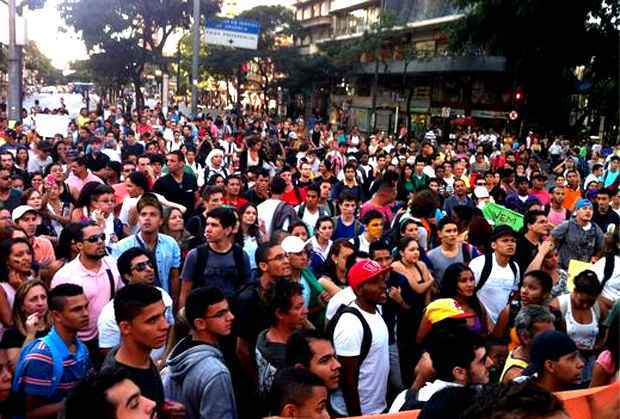 Estudantes são grande maioria do protesto