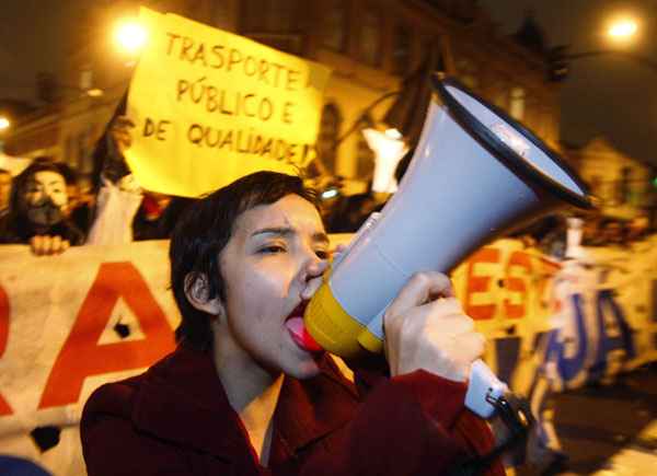 Somente no Rio de Janeiro, 300 mil manifestantes protestaram