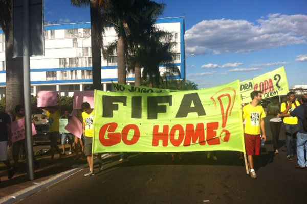 A principal intenção do movimento é mostrar apoio as manifestações do Rio de Janeiro e deixar claro que há pessoas insatisfeitas com a Copa no Brasil inteiro