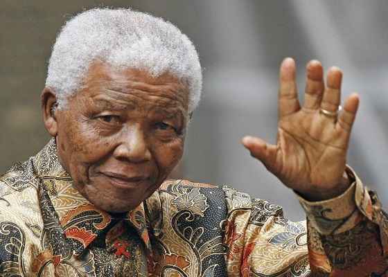 Segundo a presidência, Nelson Mandela não está em estado vegetativo