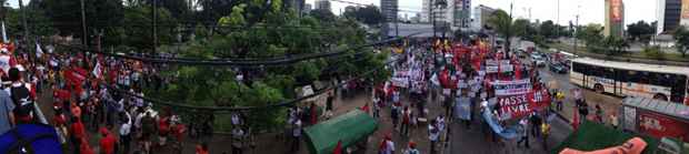 Manifestantes se concentram no Derby