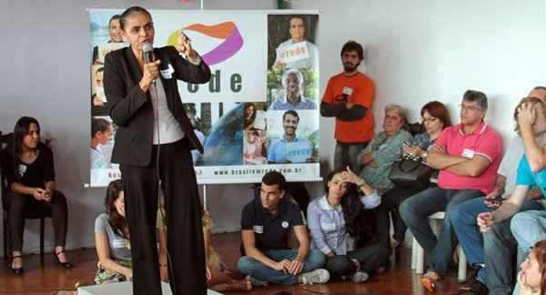 Marina Silva reforçou coleta de assinaturas: meta de 800 mil até agosto