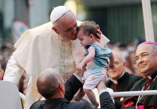 As principais vias da Tijuca serão bloqueadas para a passagem do papa, que estará no local a partir das 18h,