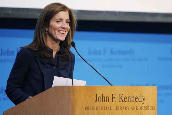 Durante a convenção democrata de 2008, Caroline Kennedy, filha do presidente assassinado John F. Kennedy tomou a palavra para apoiar Obama