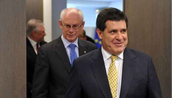 Ainda que tenha conseguido driblar o constrangimento no dia da posse, o novo presidente paraguaio terá de trabalhar com Maduro no reingresso do Paraguai ao bloco