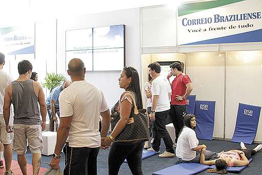 Público lota o Centro de Convenções Ulysses Guimarães para conferir as novidades do Brasília Capital Fitness. Com expectativa de atrair 70 mil pessoas, o evento será encerrado hoje