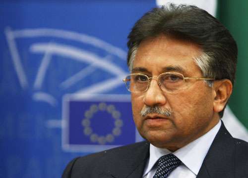 Pervez Musharraf é indiciado pela morte da paquistanesa Benazir Bhutto, assassinada em 2007