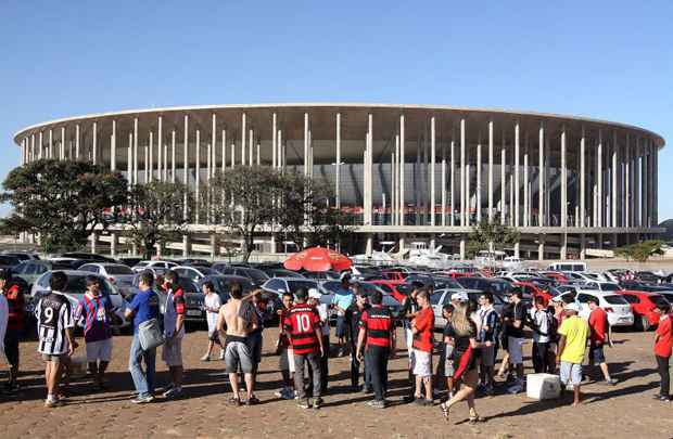 No domingo (18/8), o Estádio Nacional Mané Garrincha foi palco de briga entre torcedores: objetivo da PM é evitar confusões