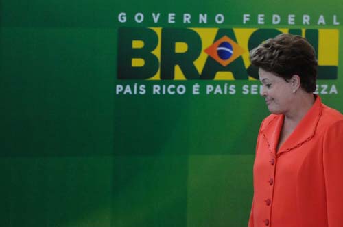 Presidente Dilma Rousseff participa de cerimônia de posse do novo ministro das relações exteriores Luiz Alberto Figueiredo, no Palácio do Planalto