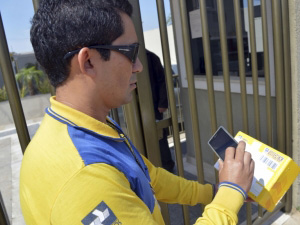 Com o uso do aplicativo pelo carteiro, o cliente tem informações na internet no exato momento em que a entrega ocorre. Atualmente, essa atualização só é feita ao fim do dia, quando o carteiro retorna para a central de entrega