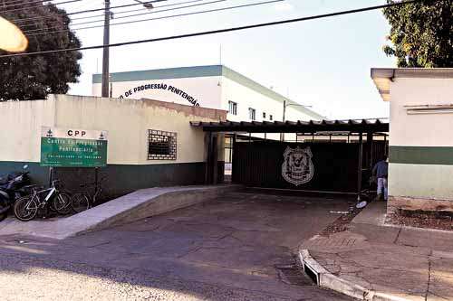 Centro de Progressão Penitenciária, no Setor de Indústria e Abastecimento: reforma inclui fiação para tevês