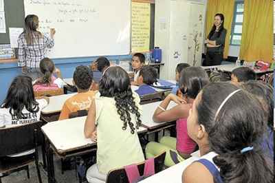 Aula em escola classe de Planaltina: do total de vagas do concurso da Secretaria de Educação, 659 têm jornada de 40 horas semanais