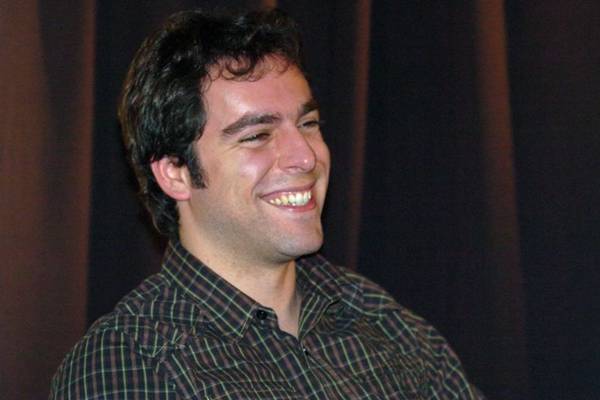 Escritores brasileiros concorrem ao 11º Prêmio Portugal Telecom