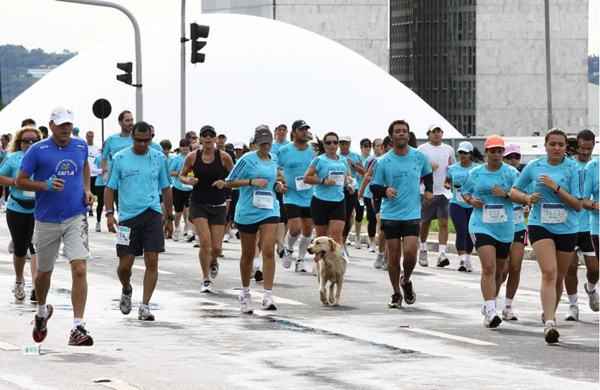 Circuito das Estações reúne centenas de competidores em 2010