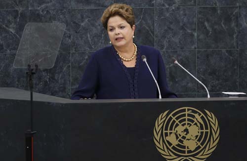 Presidente do Brasil Dilma Rousseff fala durante a 68ª Assembleia Geral das Nações Unidas na sede da ONU, em Nova York