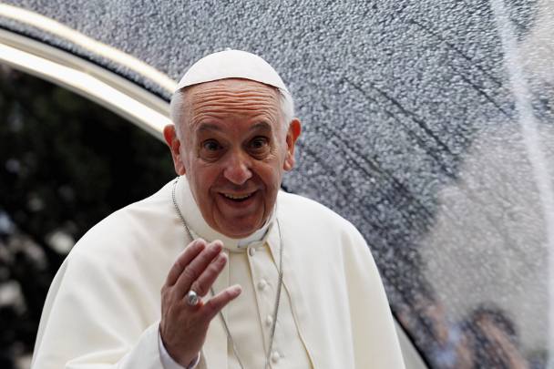 Papa Francis em visita à cidade italiana Francis Assisi, casa de São Francisco de Assis.