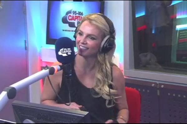 Britney Spears participou de programa de rádio londrino, onde fez declarações sobre seu oitavo CD de estúdio