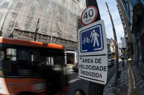 Ruas do centro de São Paulo tem velocidade reduzida a partir dessa segunda-feira (21/10)