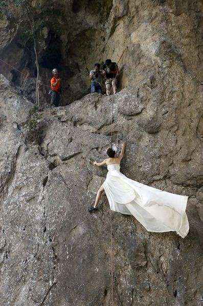 Roupa dos noivos foi a mesma usada no casamento