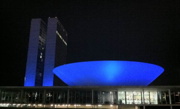 Como no ano passado, o Congresso ficará iluminado na cor azul