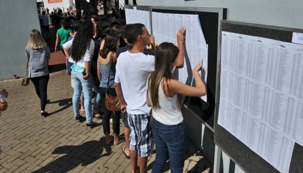 Mais de 5 mil estudantes disputam 3.850 vagas no segundo maior vestibular do DF