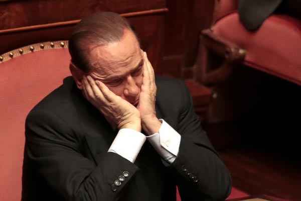 Berlusconi descarta a possibilidade de viver no exterior, se dizendo 