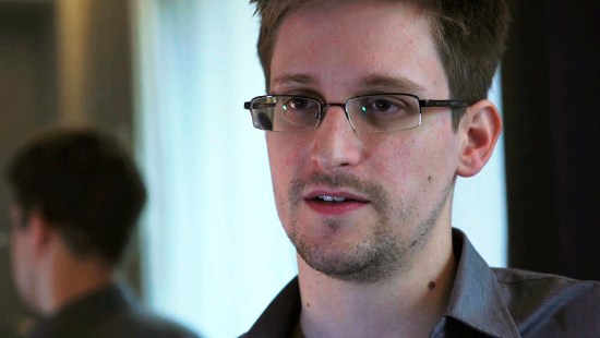 Ex-consultor americano Edward Snowden