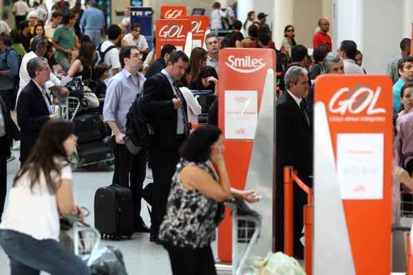 Entre as infrações da empresa, está a falta de informações sobre planos de contingência e relacionadas a tarifas de bagagem e outros serviços