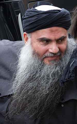 Julgamento de pregador islamita Abu Qatada é marcado para o dia 10