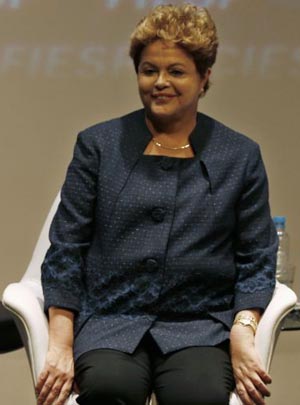 Dilma: garantir o transporte escolar seguro e de qualidade é um passo importantíssimo para diminuir as diferenças de oportunidades