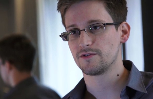 Snowden vai entrar em um bate-papo com internautas