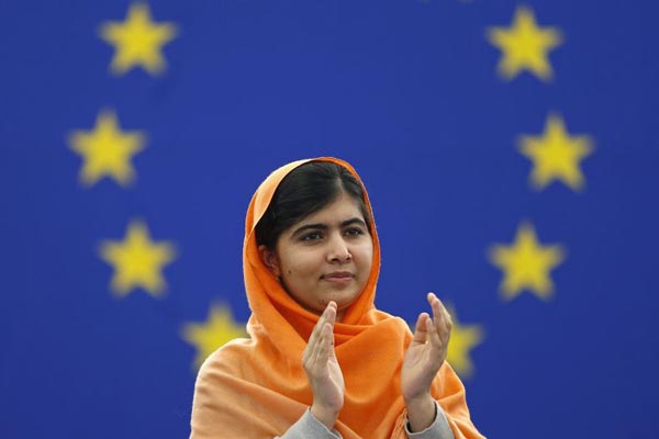 Malala, hoje com 16 anos, sobreviveu a uma tentativa de assassinato cometida em 2012 pelo Talibã