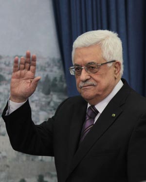 O presidente palestino Mahmud Abbas já questionou o número de seis milhões de judeus mortos pelos nazistas, e sugeriu que poderia ser 