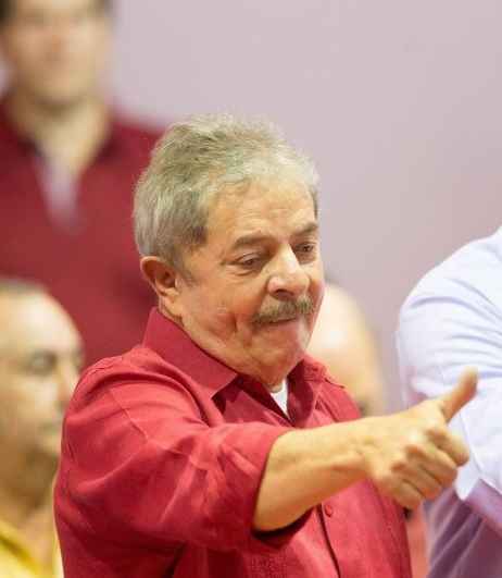 Nesta segunda-feira, a imprensa uruguaia publicou uma entrevista na qual Mujica diz que Lula tem todas as condições para assumir a liderança da região