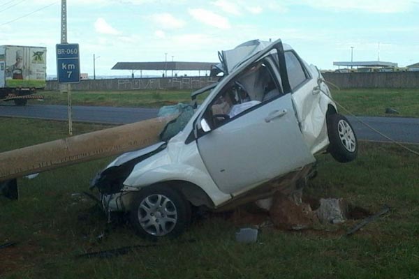 De acordo com a PRF, 95% dos acidentes são causados por falha humana, como excesso de velocidade, falta de atenção e dirigir falando ao celular